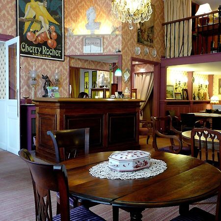 Hotel De L'Abeille Orléans Esterno foto
