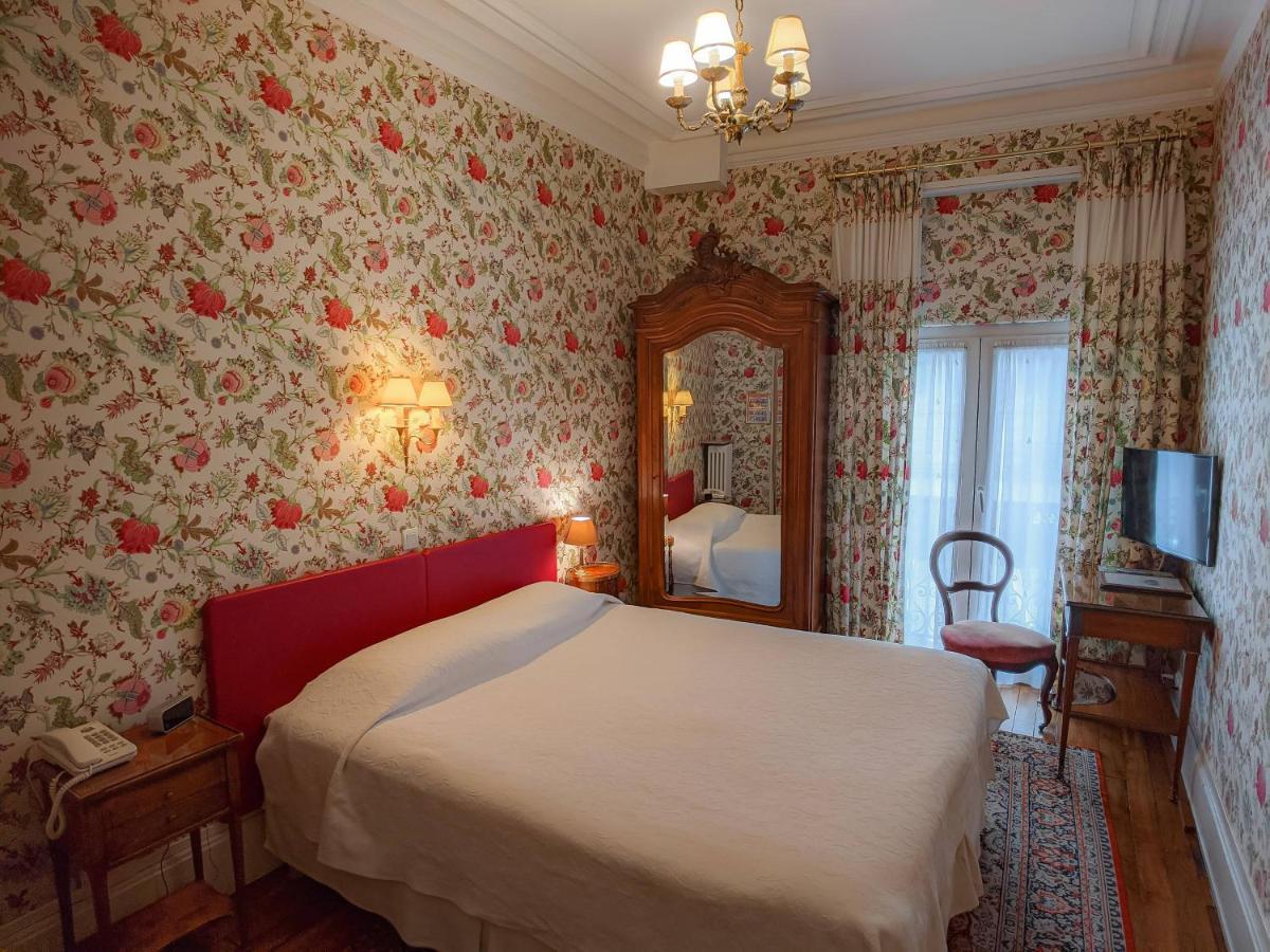 Hotel De L'Abeille Orléans Esterno foto