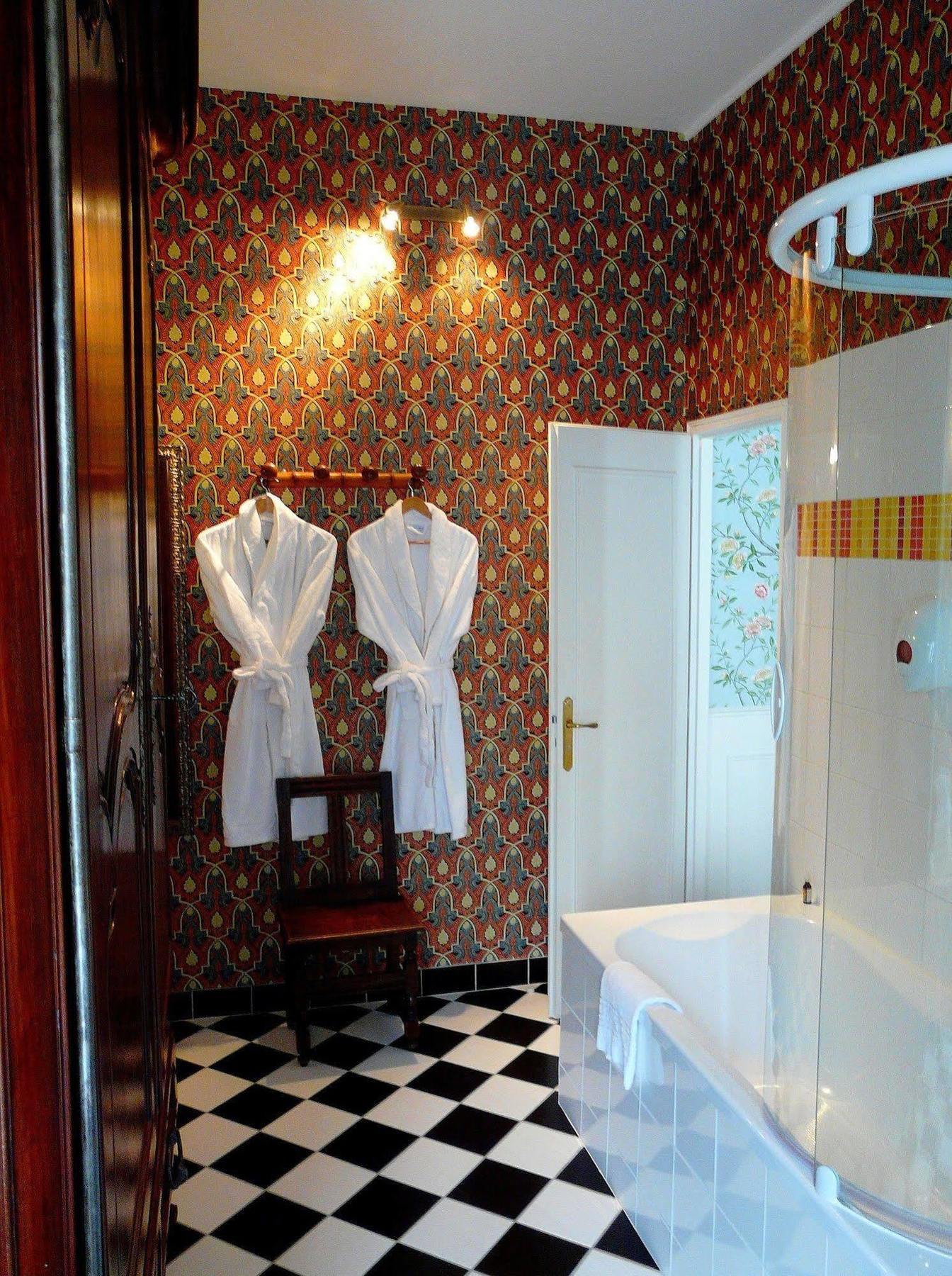 Hotel De L'Abeille Orléans Esterno foto