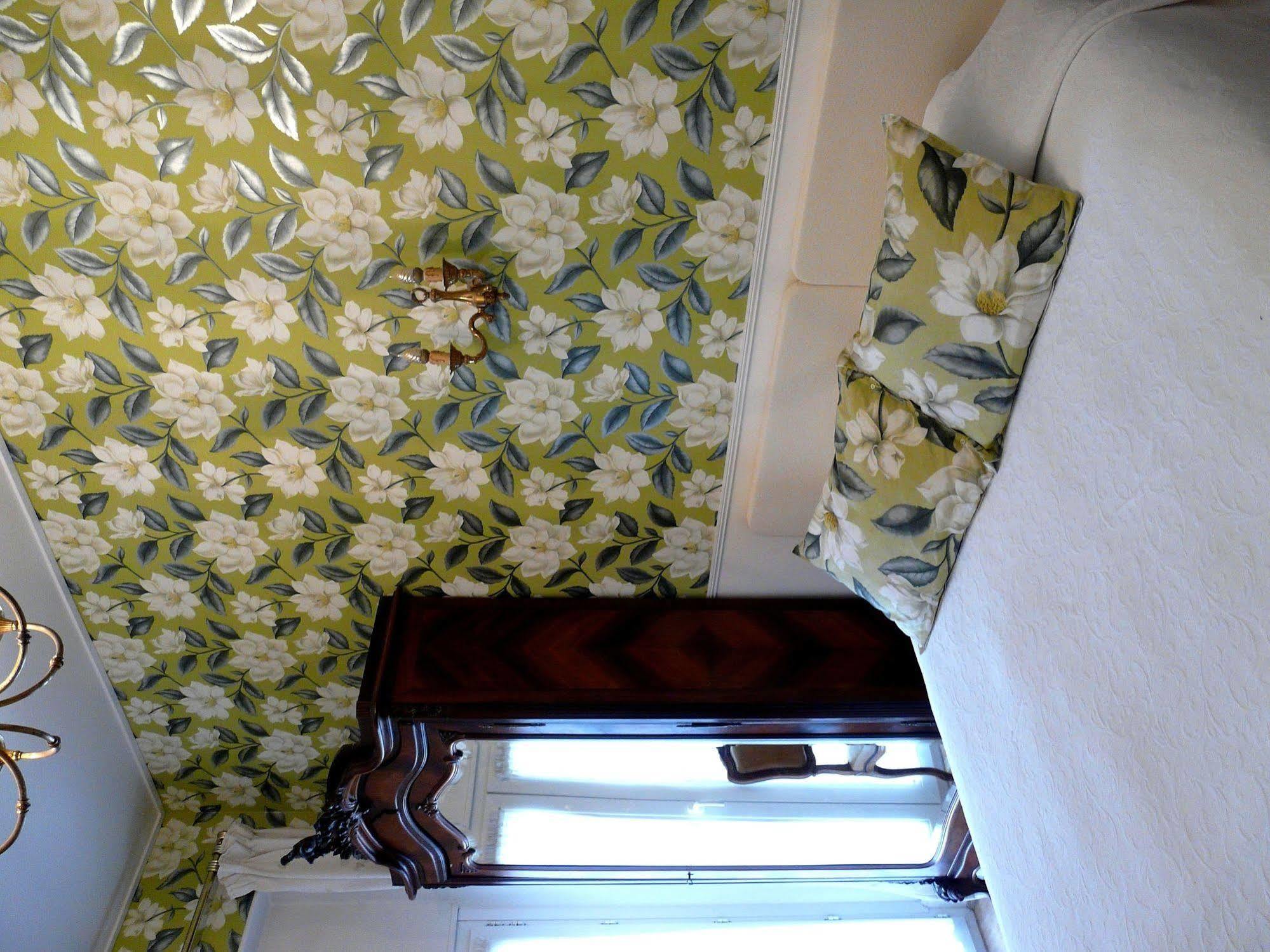 Hotel De L'Abeille Orléans Esterno foto