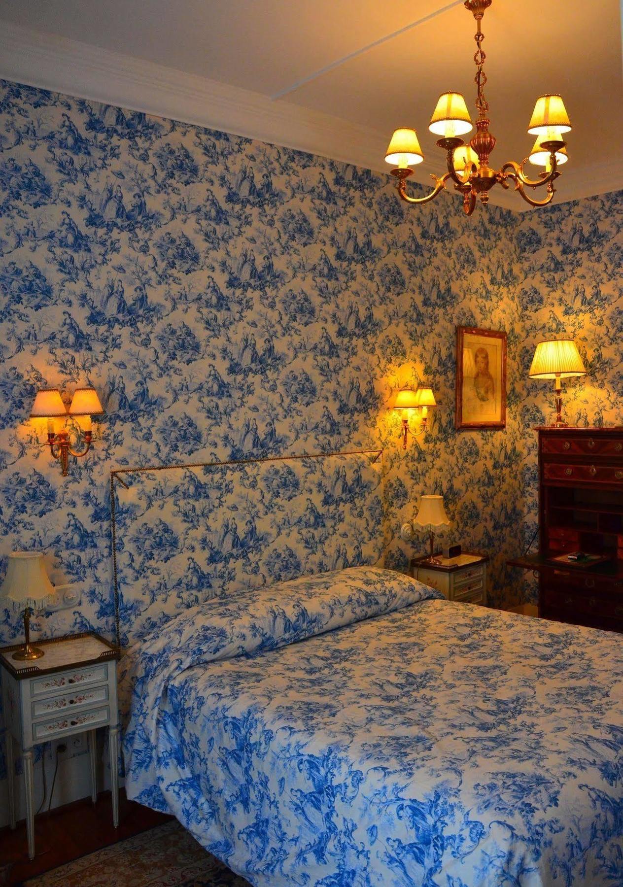 Hotel De L'Abeille Orléans Esterno foto
