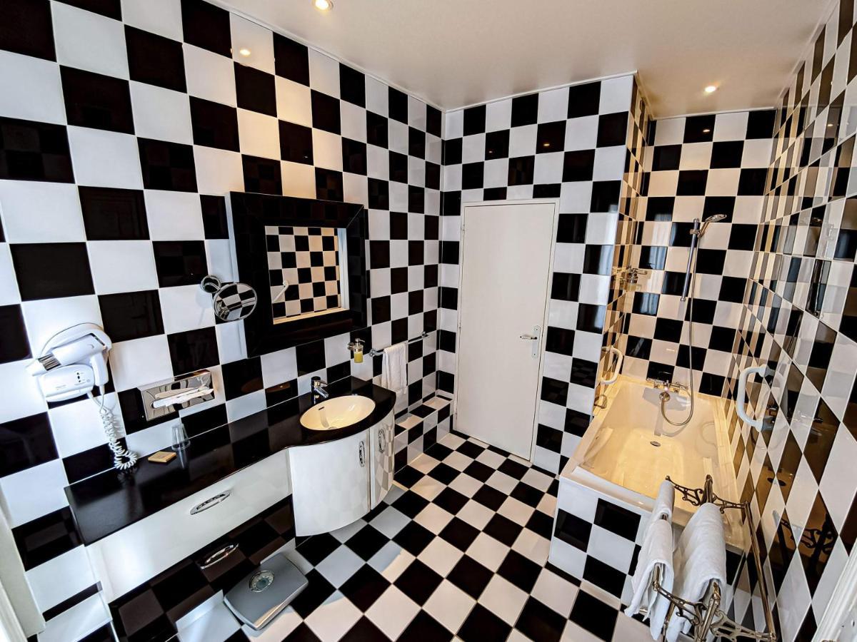 Hotel De L'Abeille Orléans Esterno foto